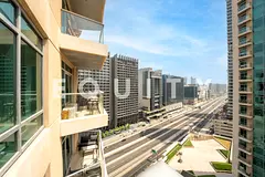 Vacant on Transfer | Old Town Views | Balcony