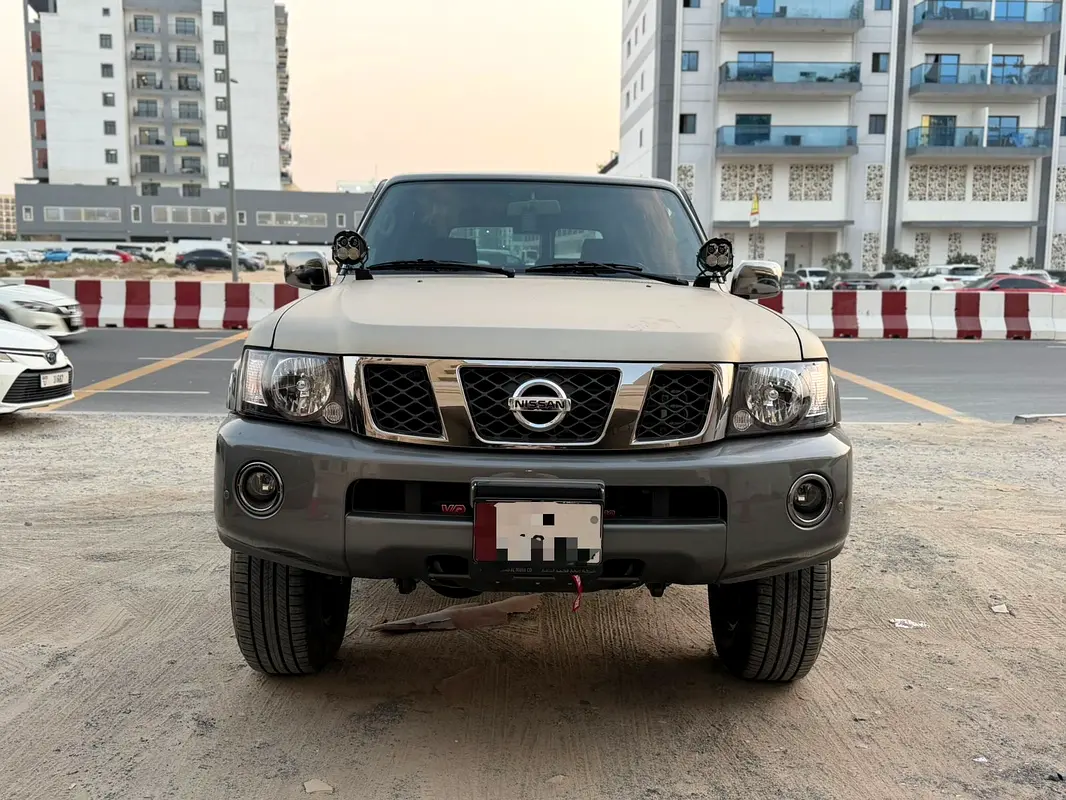 Nissan Patrol Safari 2024 — photo 1 of 14