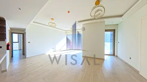 2 BEDROOM + HALL | LAKE AND MEADOWS VIEW | SMART HOME FEATURES | PRIME LOCATION