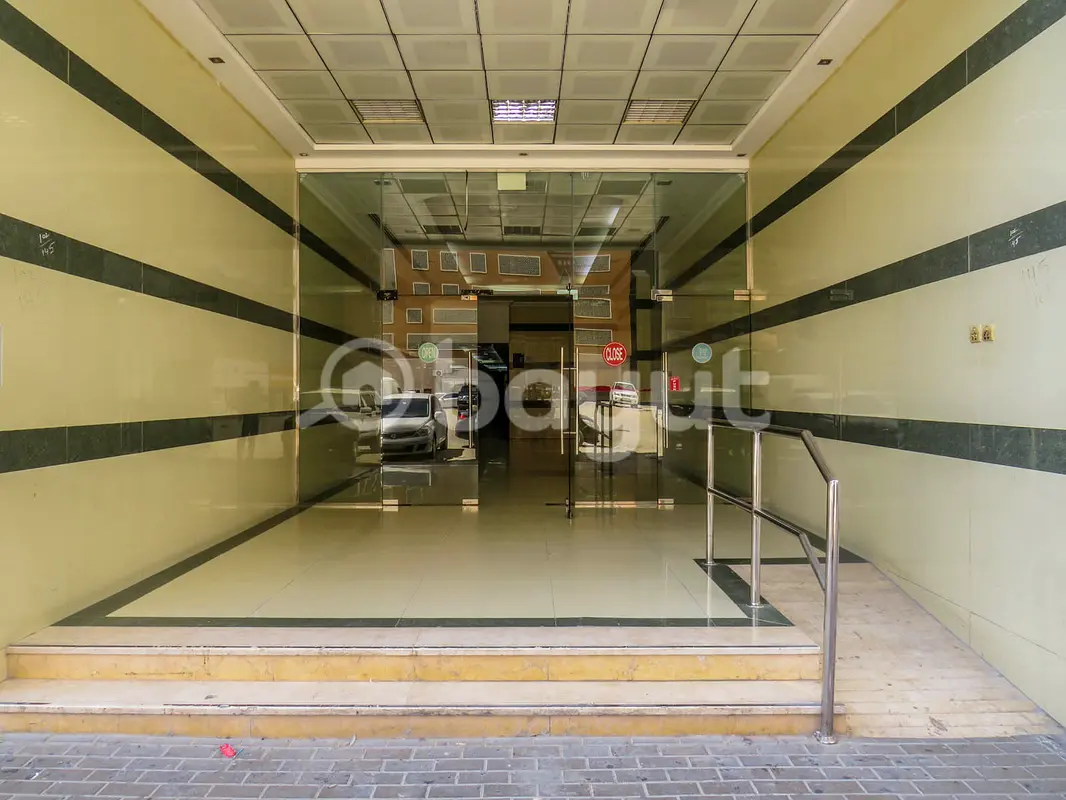 gallery-image
