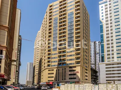 spacios 2 BHK with Big Hall and balacony