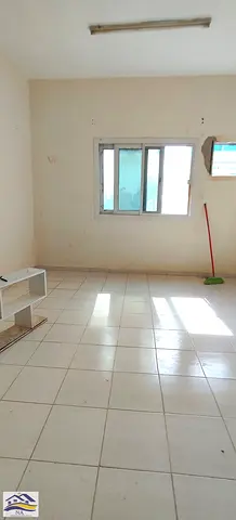 TODAY OFFER/STUDIO FOR RENT FAMILY BUILDING NEAT CLEAN