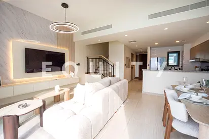 Lagoon Specialist | Single Row | Fully Furnished