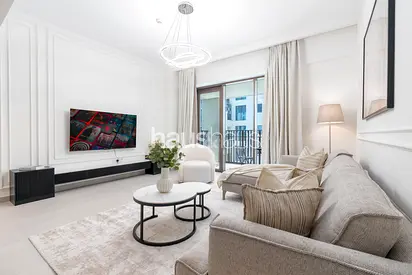 Steps away to Creek Beach | Contemporary