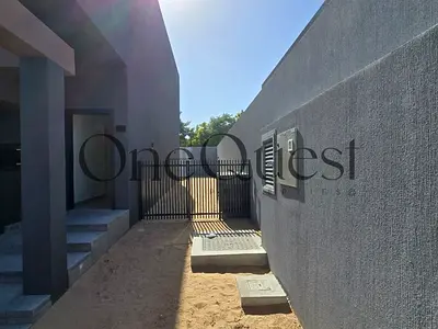 3 BR | Corner | Freehold | Ready | single row