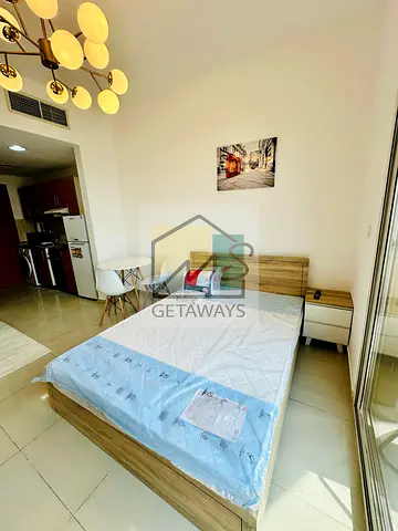 ZERO FEES Furnished Studio | Lakeside D | Spectacular View