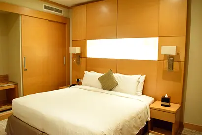 Furnished | Bills Included | DIFC | Trade Center Area