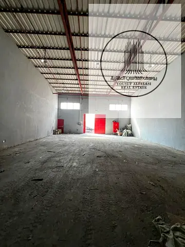 Economical warehouse for rent in Umm Al Quwain – 2,500 sq ft at a great price, suitable for storage only. Price: AED 60,000