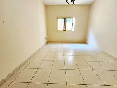 Cheap rent spacious closed to family park family Building neat and clean area and building