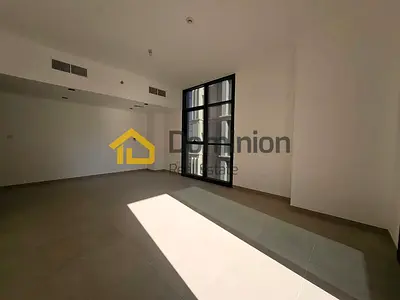 Modern Stylish Apartment | Strategic Location | Thriving Community