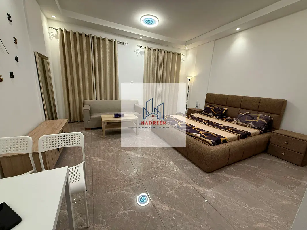MODERN DESIGN ELEGANT STUDIO ll FULLY FURNISHED || SPAIN CLUSTER