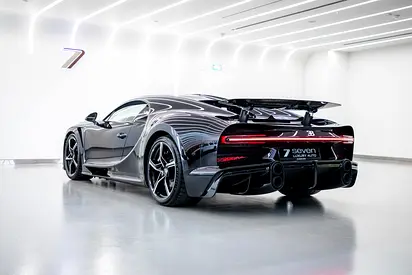 صورة 6 لـ 2023 Bugatti CHIRON