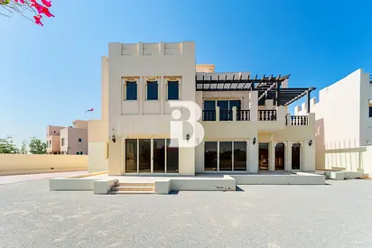 Stand Alone Villa- Stunning Water And Golf Views