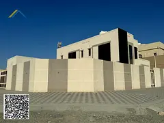 Large corner villa with modern finishes, prime location