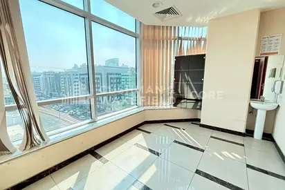 Semi Fitted Office | Strategically Located