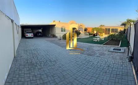 للبيع – فيلا مميزة في النوف 2، الشارقة_ 📏 المساحة: 16,200 قدم مربع