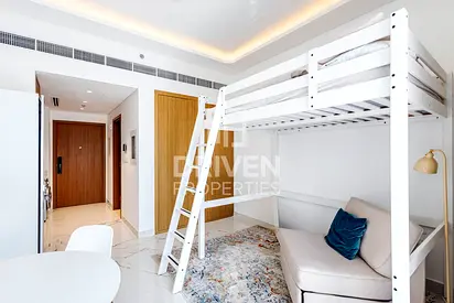 Spacious Studio | Pool View | Rented Unit