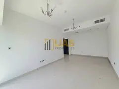 Smart 1bhk/Ready To Move/Close To Metro &amp; SZ