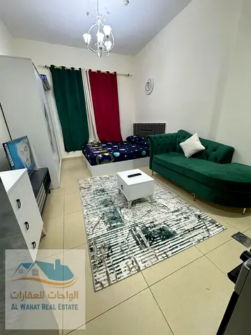 استوديو مفروش بالكامل للإيجار الشهري في ابراج الياسمين الجرف 2– عجمان السعر3200 شامل جميع الفواتير والانترنت