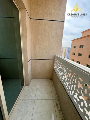 Hot Deal: Spacious 2BHK Near Pond Park | Prime Location