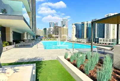 High-Level Unit | Stunning Canal Views | Brand-New