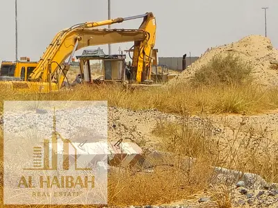 للبيع أراضي سكنيه بالشارقة منطقة البليدة 2 مساحات تبدأ من 2422 قدم
