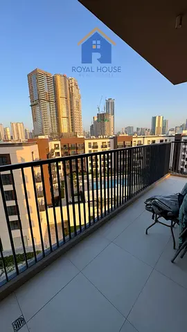 - Three-bedroom apartment for sale in Maryam Island