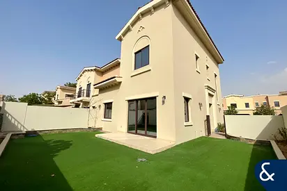 Single Row | 4 Bedroom | Corner | Type 2E