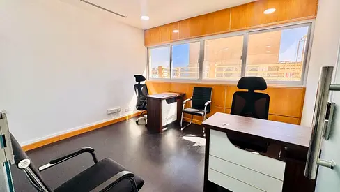 FITTED OFFICE WITH EJARI FURNISHED | MULTIPLE CHEQUES | NEAR BUS AND METRO