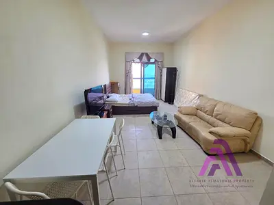 Spacious layout Prime location Studio High Floor