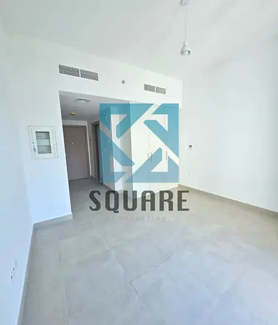 HOT DEAL / VACANT / READY TO MOVE