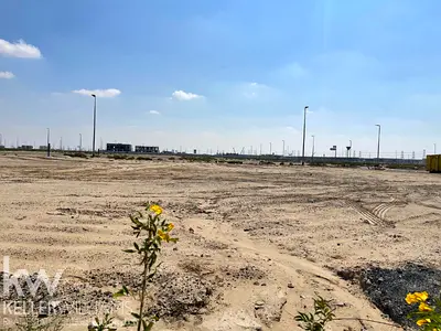 PRIME LOCATION | SINGLE ROW | CORNER PLOT