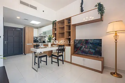 Fully Equipped | Convertible Bed | Near Metro