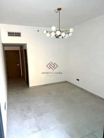 Great Location | Study Room | Ready To Move-In!