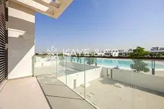 Private Lift | Lagoon View &amp; Access | Large Plot
