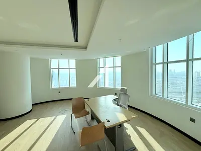 Spacious | Bright | Fully Fitted Furnished |Vacant