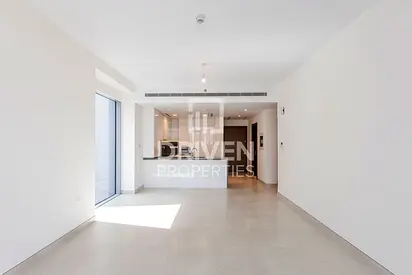 Vacant and Brand New Apt with Burj Khalifa View
