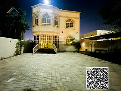 Freehold for all nationalities, including electricity, water and air conditioning, close to all serv