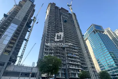 Middle Floor | City View | Luxurious Unit