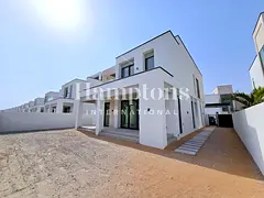 Brand New | Single Row | Premium Location