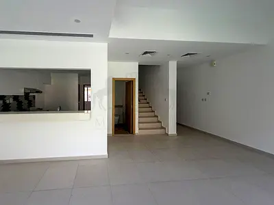 Bright | Spacious Layout | Close to Park