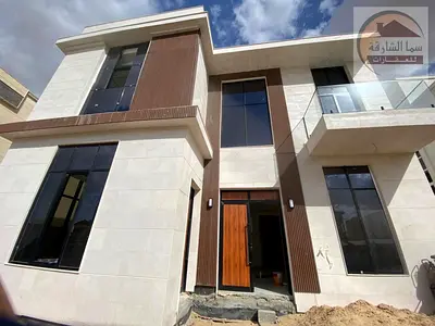 للبيع فيلا تملك عرب في حي حوشي 5000 قدم تشطيبات شخصيه جديدة وبسعر تنافسي