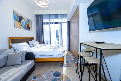 أثاث فاخر للغاية I اطلالة بوليفارد I موقع استراتيجي