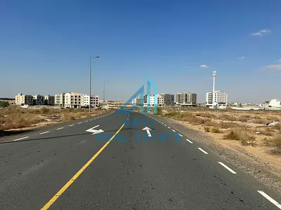 **🏗️ قطعة أرض سكنية مميزة لبناء 3 طوابق (أرضي + 3) | فرصة استثمارية مثالية 🌆**