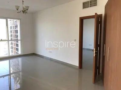 Spacious & Bright | Investor Deal | Friendly Entry Price