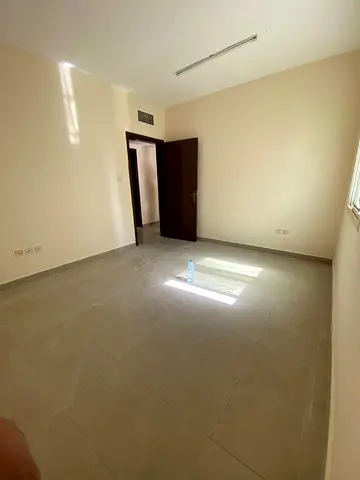 💥 2 Bedroom Apartment for Rent in Abu Shagara 💥✨ 🛋️ Spacious and very comfortable layout ❄️ Central air conditioning 🚿 2 Bathrooms 🌅 Large balco