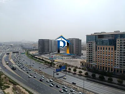 NEAR METRO=SPACIOUS 3 BHK WITH 3 BATHS=MAID ROOM=STORE ROOM=WITH ALL FACILITIES
