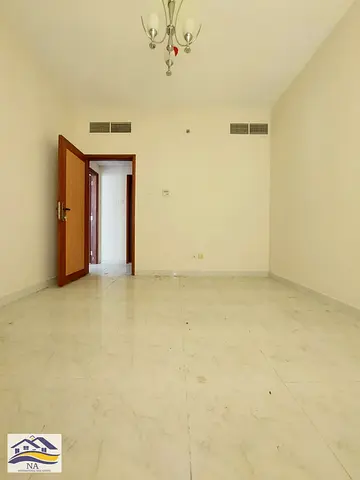 NEARBY BUS STOP//WITH BALCONY//CENTRAL AC//COVERED PARKING