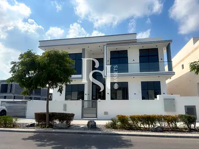 Spacious Villa | Private Pool | Great Location