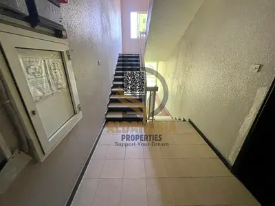 🏢 للبيع مبنى استثماري مميز في عجمان  فرصة استثمارية ذهبية لعشاق الدخل الثابت والعائد المضمون 💼   مبنى سكني في موقع استراتيجي بعجمان، يتميز بتصميم عص